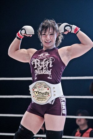 中井りん.jpg
