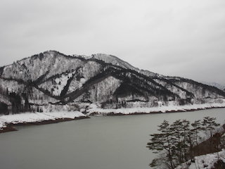 九頭竜湖.jpg