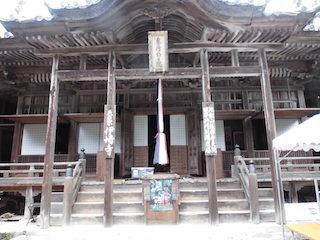伊崎寺の本堂.jpg