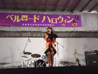 前川保志花.jpg
