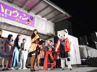 彦根ベルロードハロウィン仮装コンテスト.jpg