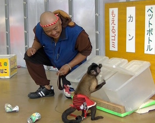 日本猿ショー.jpg