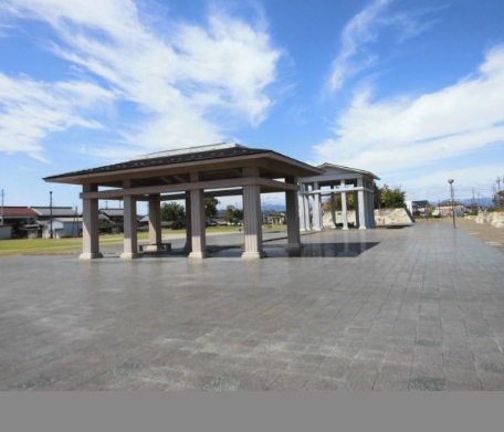 東近江市能登川地区の林中央公園