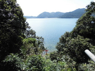 沖島から見た琵琶湖の景色.jpg