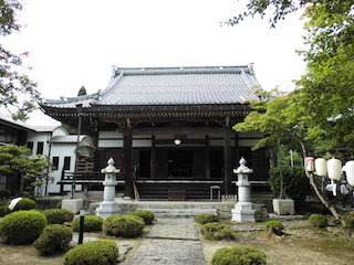滋賀・引接寺の本堂.jpg